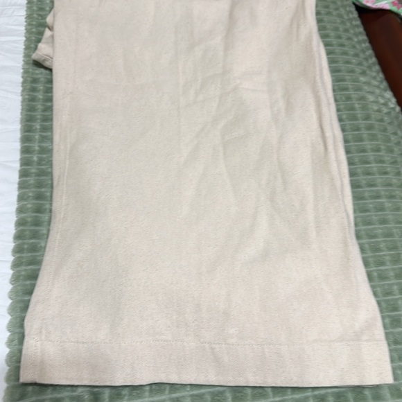 NWT - High waisted wide-leg trousers. Never worn - Picture 4 of 8